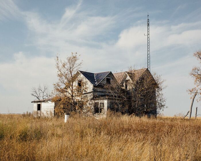 55 Eerie Photos Of Abandoned Places And Forgotten Corners Of America By Brendon Burton 55 Eerie Photos Of Abandoned Places And Forgotten Corners Of America By Brendon Burton