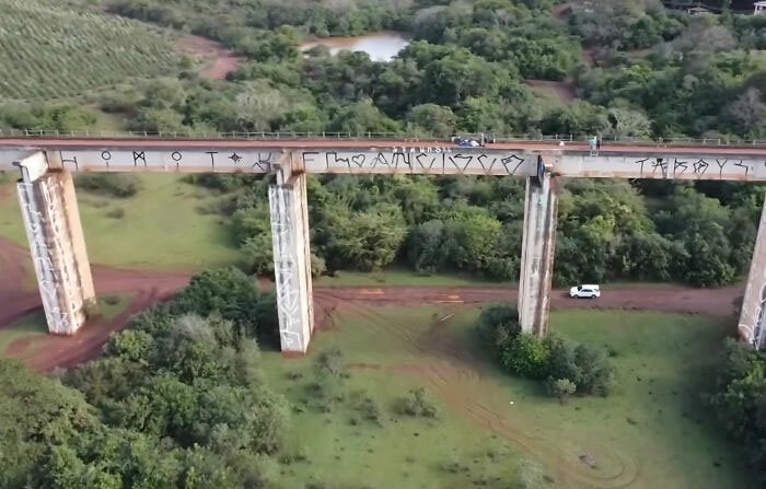 Rope Jumper Faces Final Indignity In Burial After Staff Forget To Attach Rope Before Throwing Her Off Bridge Rope Jumper Faces Final Indignity In Burial After Staff Forget To Attach Rope Before Throwing Her Off Bridge