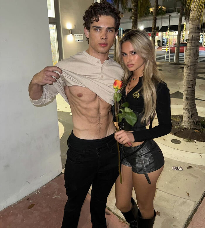 “Looksmaxxer” Clavicular Snubbed By Girls In The Street After Getting 4 Surgeries In 1 Month “Looksmaxxer” Clavicular Snubbed By Girls In The Street After Getting 4 Surgeries In 1 Month