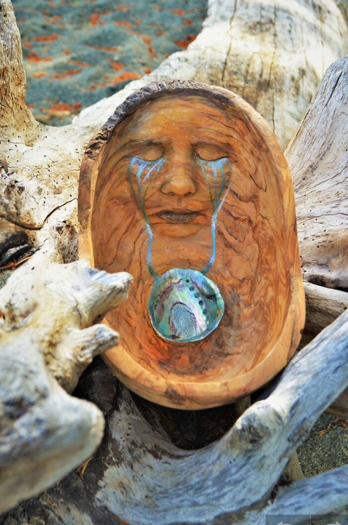 Through Her Beautiful Driftwood Sculptures, This Artist Seeks To Highlight The Unity Of Human Beings With Nature (28 New Pics) Through Her Beautiful Driftwood Sculptures, This Artist Seeks To Highlight The Unity Of Human Beings With Nature (28 New Pics)