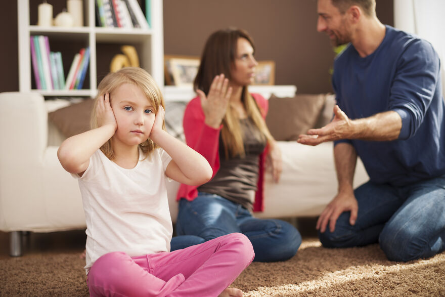 Family Conflict Resolution: 5 Steps to De-escalate Tension at Home Family Conflict Resolution: 5 Steps to De-escalate Tension at Home