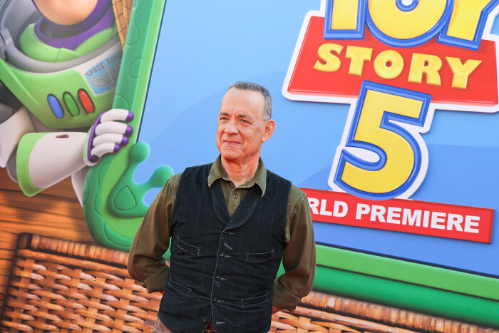 Tom Hanks Reveals The ‘Cast Away’ Scene That Makes Him Leave The Room Even After Two Decades Tom Hanks Reveals The ‘Cast Away’ Scene That Makes Him Leave The Room Even After Two Decades