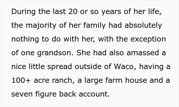 Family Sees Dollar Signs At Grandma’s Funeral, Gets Publicly Shamed By Her Relative Instead Family Sees Dollar Signs At Grandma’s Funeral, Gets Publicly Shamed By Her Relative Instead