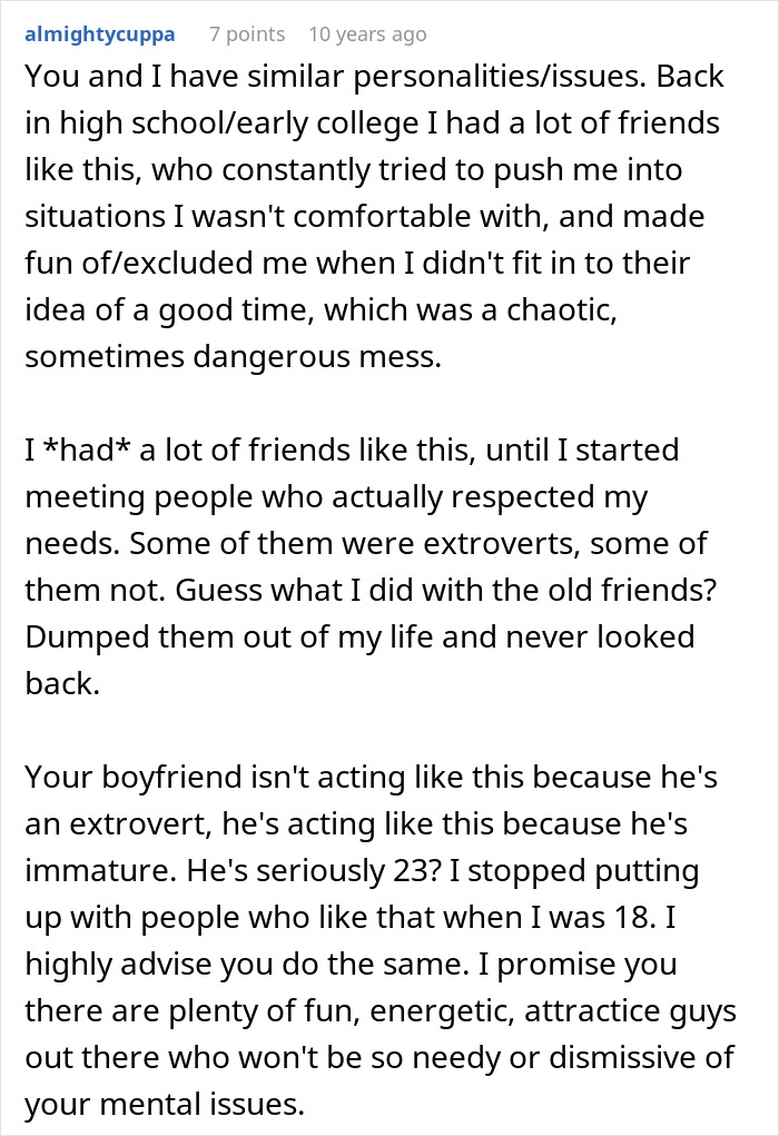 Man Begs Introverted GF Go To A Bar Crawl With Him And His Friends For His Birthday, It Doesn’t Go Well Man Begs Introverted GF Go To A Bar Crawl With Him And His Friends For His Birthday, It Doesn’t Go Well