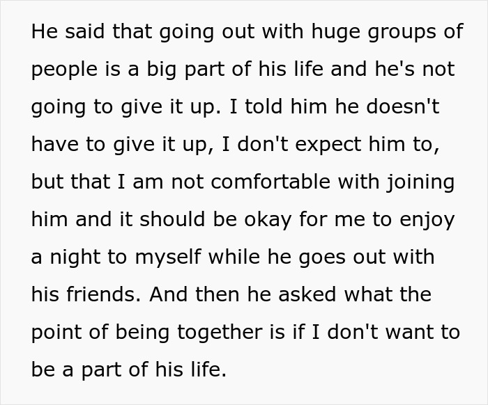 Man Begs Introverted GF Go To A Bar Crawl With Him And His Friends For His Birthday, It Doesn’t Go Well Man Begs Introverted GF Go To A Bar Crawl With Him And His Friends For His Birthday, It Doesn’t Go Well