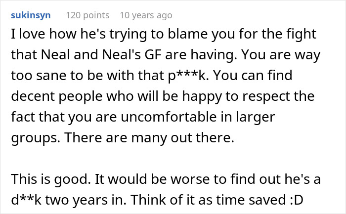 Man Begs Introverted GF Go To A Bar Crawl With Him And His Friends For His Birthday, It Doesn’t Go Well Man Begs Introverted GF Go To A Bar Crawl With Him And His Friends For His Birthday, It Doesn’t Go Well