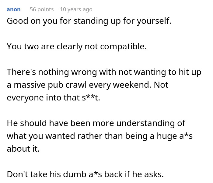 Man Begs Introverted GF Go To A Bar Crawl With Him And His Friends For His Birthday, It Doesn’t Go Well Man Begs Introverted GF Go To A Bar Crawl With Him And His Friends For His Birthday, It Doesn’t Go Well