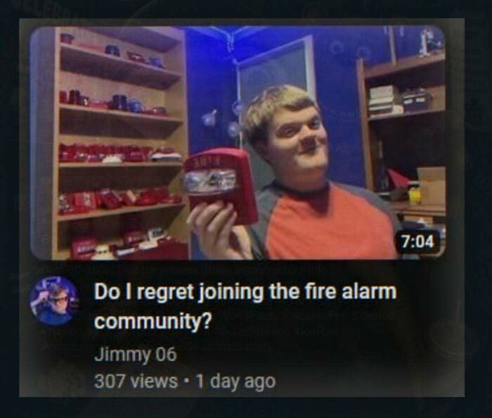 Thousands Of People Follow This Page For Its Chaotic And Unhinged Pics, Here Are 67 Of The Best Ones
