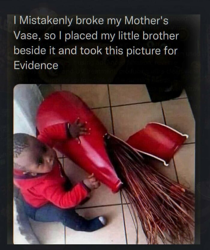 Thousands Of People Follow This Page For Its Chaotic And Unhinged Pics, Here Are 67 Of The Best Ones