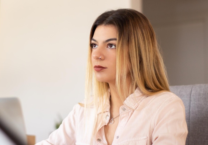 Man Is Perpetually Hungry, Overworked And Doesn&rsquo;t See A Dime Of His Money, Realizes Fianc&eacute;e Is the Problem