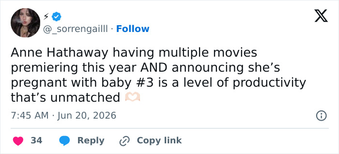 Fans Are Just Realizing How Anne Hathaway Hid Her Pregnancy During ‘Devil Wears Prada 2’ Appearances Fans Are Just Realizing How Anne Hathaway Hid Her Pregnancy During ‘Devil Wears Prada 2’ Appearances