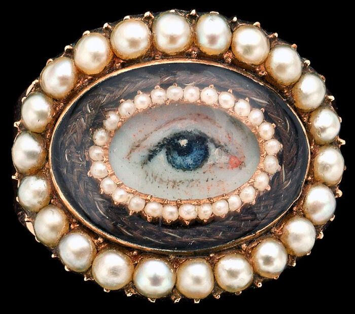 71 Interesting Photos And Objects That Are Still Intact After All These Years 71 Interesting Photos And Objects That Are Still Intact After All These Years