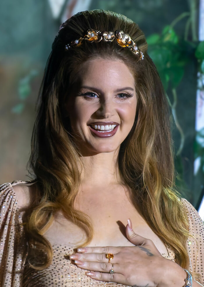 Lana Del Rey: Bio And Career Highlights Lana Del Rey: Bio And Career Highlights