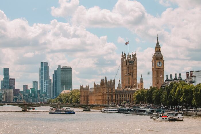 “How Strong Is Your Geography?”: Guess 22 Capital Cities From Two Clues & Find Out “How Strong Is Your Geography?”: Guess 22 Capital Cities From Two Clues & Find Out