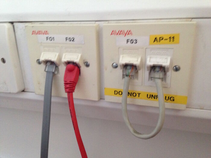 74 Electronics Fails That Would Make You Want To Treat The IT Guy With A Little More Respect 74 Electronics Fails That Would Make You Want To Treat The IT Guy With A Little More Respect