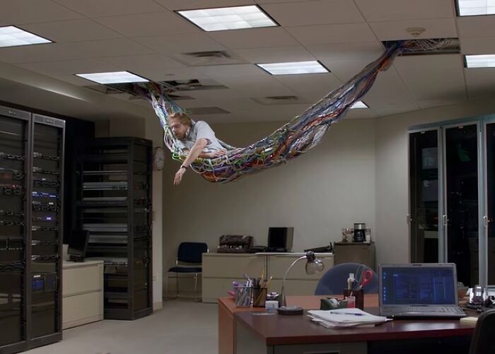 74 Electronics Fails That Would Make You Want To Treat The IT Guy With A Little More Respect 74 Electronics Fails That Would Make You Want To Treat The IT Guy With A Little More Respect