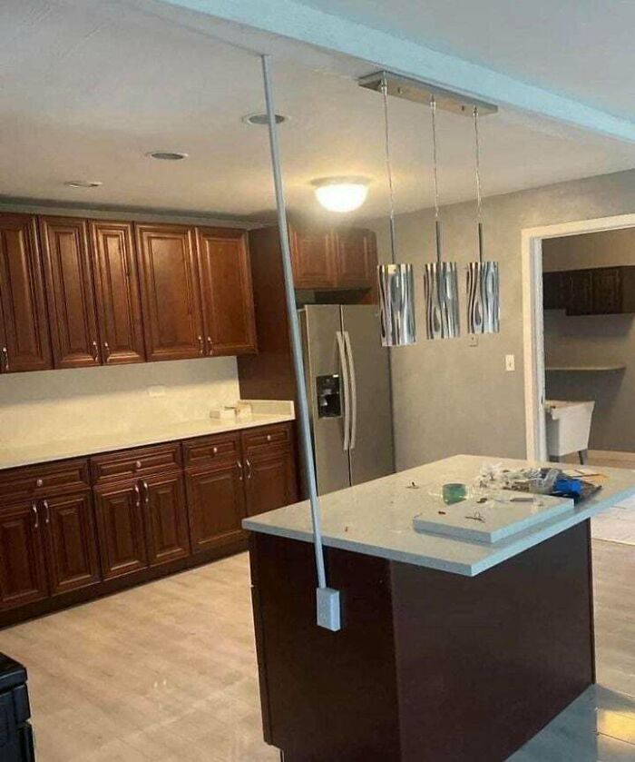 74 Electronics Fails That Would Make You Want To Treat The IT Guy With A Little More Respect 74 Electronics Fails That Would Make You Want To Treat The IT Guy With A Little More Respect