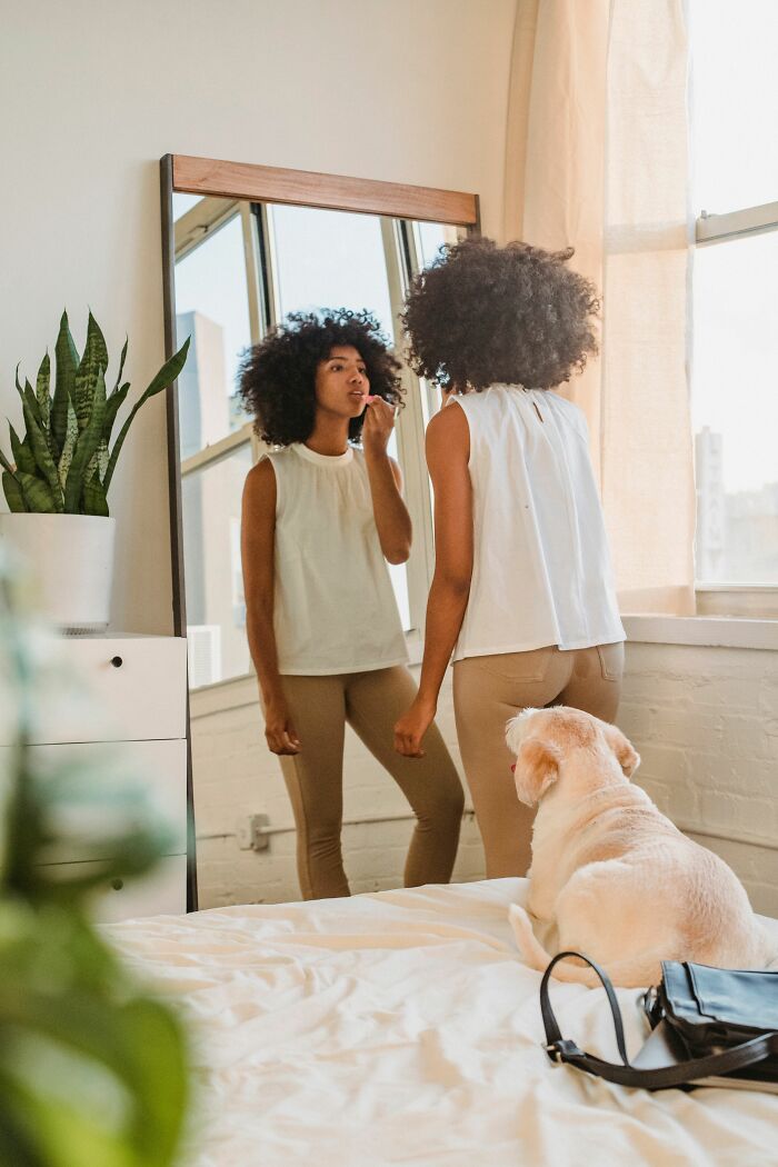 18 Human Habits That Confuse Dogs The Most, According To An Animal Behaviorist 18 Human Habits That Confuse Dogs The Most, According To An Animal Behaviorist