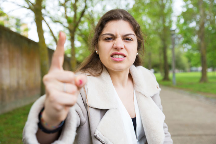Parents Refuse To Take A Bully On A Beach Trip, His Mom Dumps Him On Them Anyway Parents Refuse To Take A Bully On A Beach Trip, His Mom Dumps Him On Them Anyway