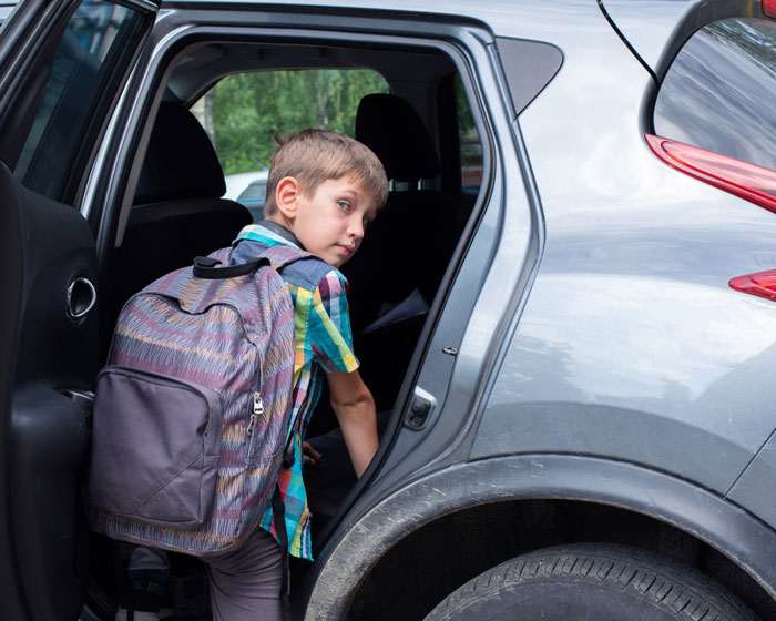 Parents Refuse To Take A Bully On A Beach Trip, His Mom Dumps Him On Them Anyway Parents Refuse To Take A Bully On A Beach Trip, His Mom Dumps Him On Them Anyway