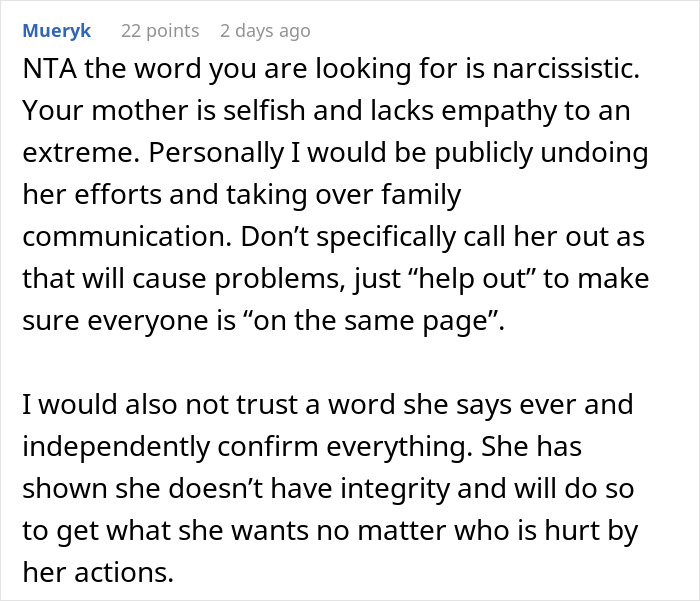 Woman Left Fuming When Mom Hijacks Aunt’s Birthday Plans, Then Claims She Did Nothing Wrong