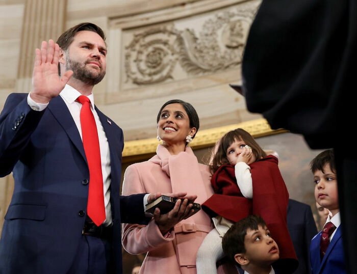 JD Vance “Humiliates” Wife Usha With Another Confession About Marriage: “Why Is She Putting Up With This?” JD Vance “Humiliates” Wife Usha With Another Confession About Marriage: “Why Is She Putting Up With This?”