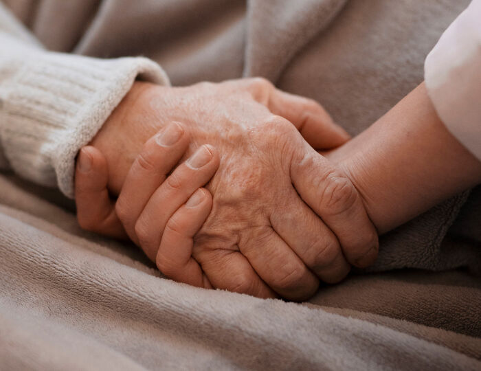 Nurses Still Have No Explanation To These 40 Things That Happened With Their Patients Nurses Still Have No Explanation To These 40 Things That Happened With Their Patients