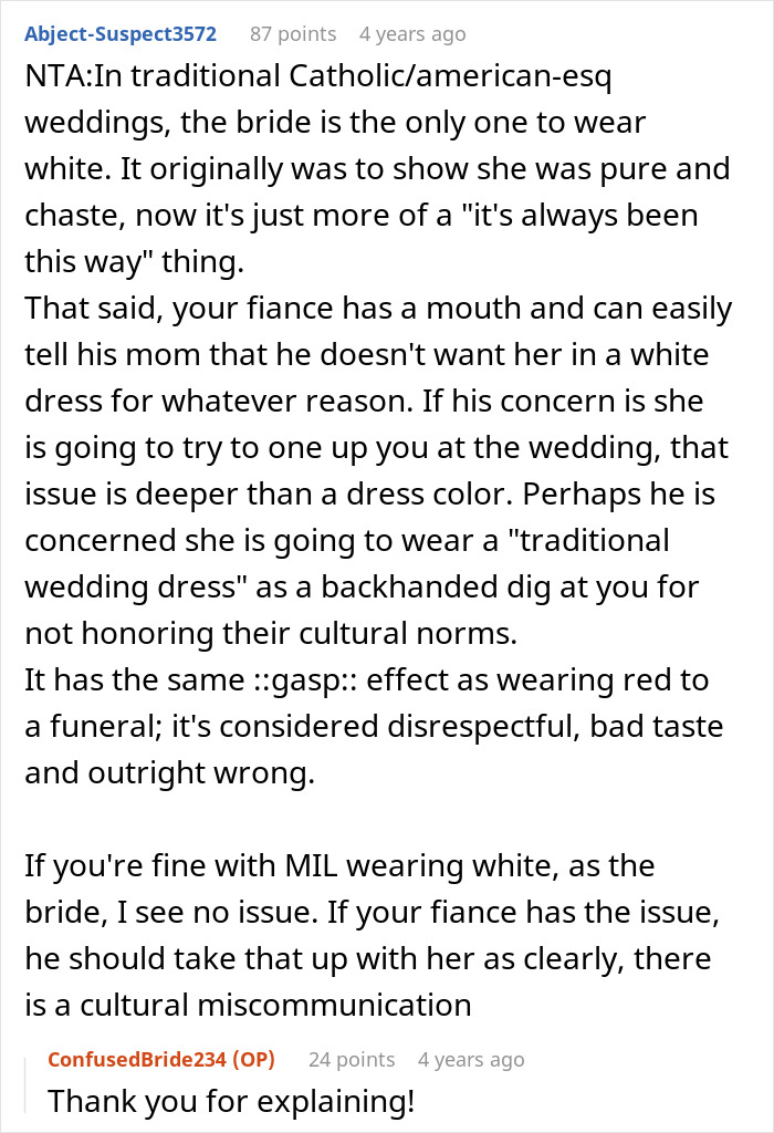 Woman Confused About Fiancé’s Reaction To His Mom’s Dress For Their Wedding, He Comes To Explain Woman Confused About Fiancé’s Reaction To His Mom’s Dress For Their Wedding, He Comes To Explain