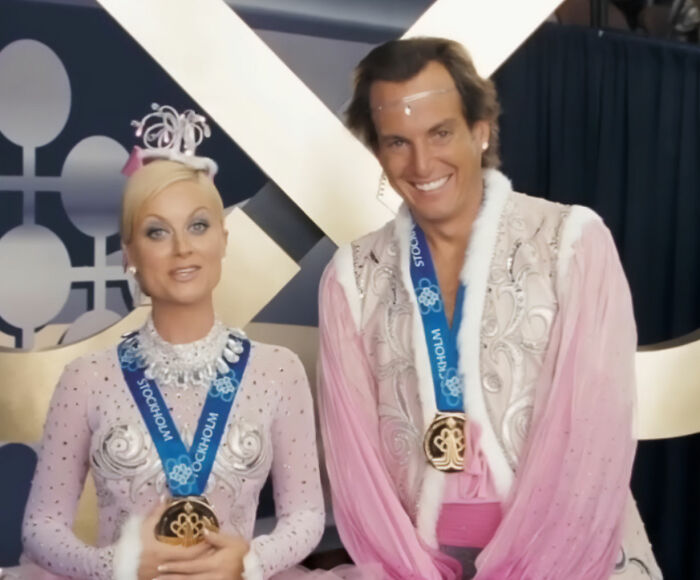 Will Arnett Snaps At Former Co-Star Jason Bateman Over Invasive Question About Ex Amy Poehler Will Arnett Snaps At Former Co-Star Jason Bateman Over Invasive Question About Ex Amy Poehler