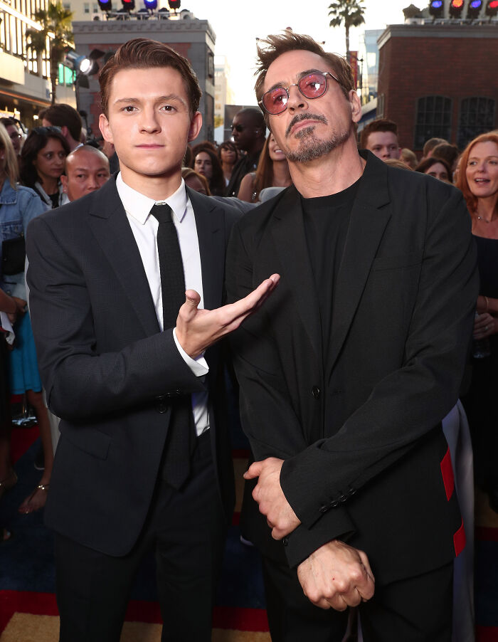 “Very Fishy”: Tom Holland’s “Alcoholic Storyline” Sparks Doubt After He Tells Robert Downey Jr. Story “Very Fishy”: Tom Holland’s “Alcoholic Storyline” Sparks Doubt After He Tells Robert Downey Jr. Story