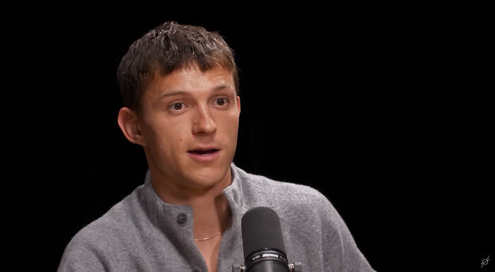 “Very Fishy”: Tom Holland’s “Alcoholic Storyline” Sparks Doubt After He Tells Robert Downey Jr. Story “Very Fishy”: Tom Holland’s “Alcoholic Storyline” Sparks Doubt After He Tells Robert Downey Jr. Story