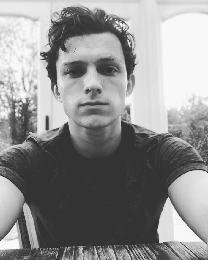 “Very Fishy”: Tom Holland’s “Alcoholic Storyline” Sparks Doubt After He Tells Robert Downey Jr. Story “Very Fishy”: Tom Holland’s “Alcoholic Storyline” Sparks Doubt After He Tells Robert Downey Jr. Story