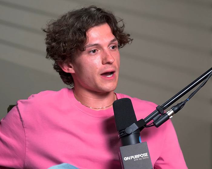 “Very Fishy”: Tom Holland’s “Alcoholic Storyline” Sparks Doubt After He Tells Robert Downey Jr. Story “Very Fishy”: Tom Holland’s “Alcoholic Storyline” Sparks Doubt After He Tells Robert Downey Jr. Story