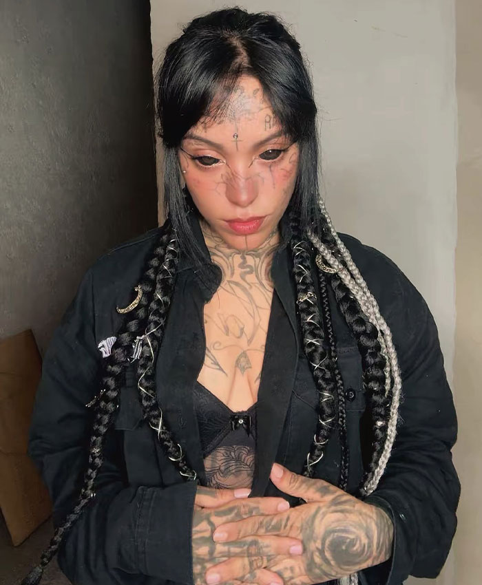 Woman Who Tattooed Both Her Eyes Reveals The 10 Reasons Why She Regrets It Now Woman Who Tattooed Both Her Eyes Reveals The 10 Reasons Why She Regrets It Now