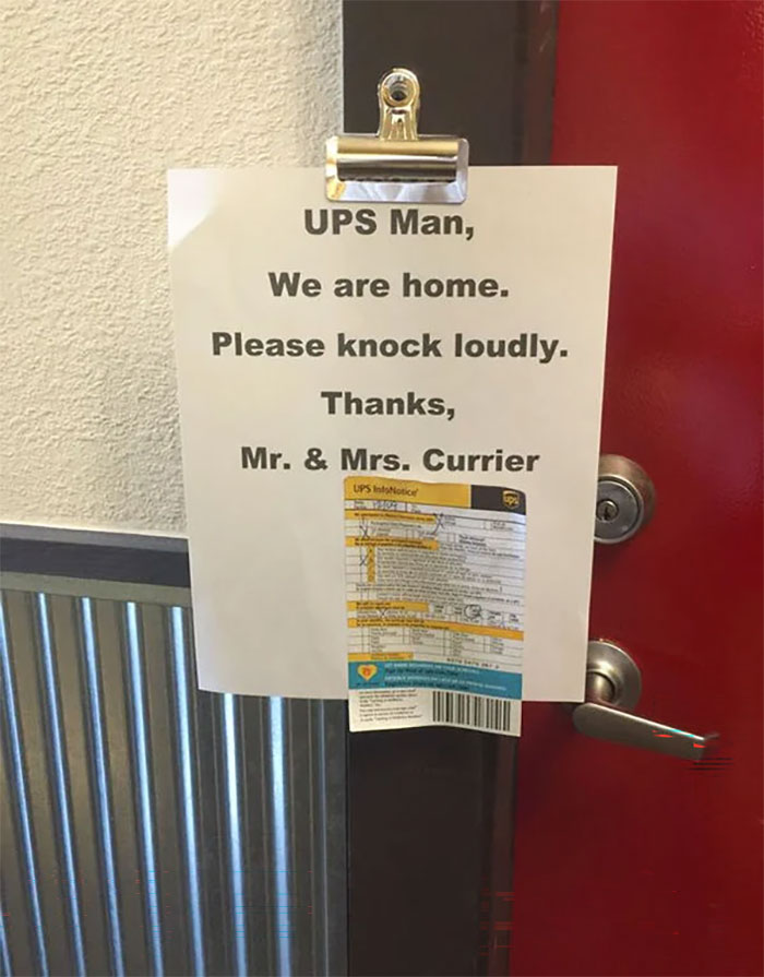 78 Times Delivery Fails Left People Speechless, Laughing, Or Crying 78 Times Delivery Fails Left People Speechless, Laughing, Or Crying