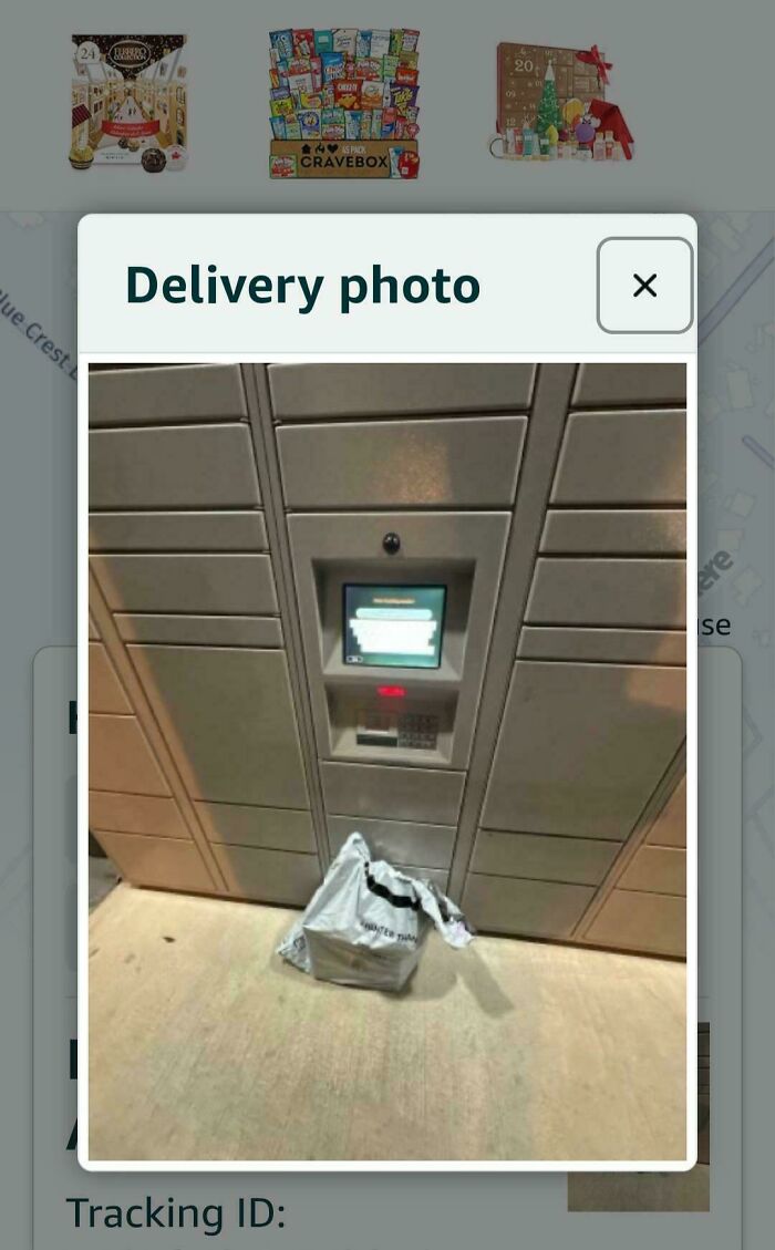 78 Times Delivery Fails Left People Speechless, Laughing, Or Crying 78 Times Delivery Fails Left People Speechless, Laughing, Or Crying