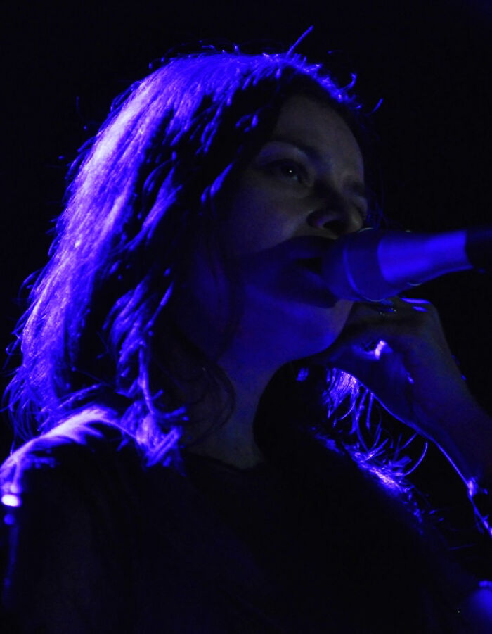 Hope Sandoval: Bio And Career Highlights Hope Sandoval: Bio And Career Highlights