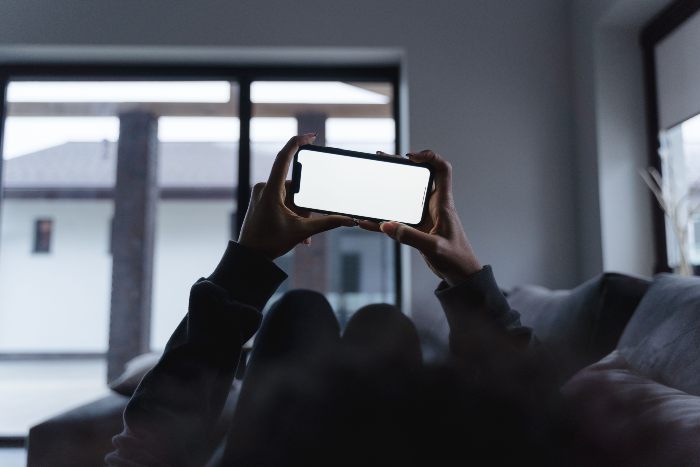 Viral “Dopamine Sites” Hooking Gen Z Sparks Worry As Experts Reveal Dark Side Of The New Trend Viral “Dopamine Sites” Hooking Gen Z Sparks Worry As Experts Reveal Dark Side Of The New Trend