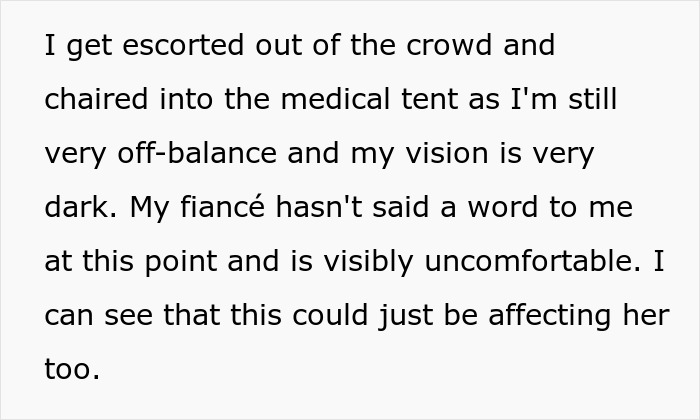 Man Wants To Go Home After Fainting At Concert, Fiancée Tries To Get Closer To The Stage Instead Man Wants To Go Home After Fainting At Concert, Fiancée Tries To Get Closer To The Stage Instead