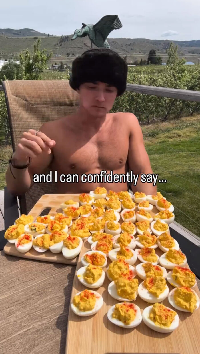 Expert Issues Warning After Man Reveals Result Of Eating 224 Eggs In A Single Week Expert Issues Warning After Man Reveals Result Of Eating 224 Eggs In A Single Week