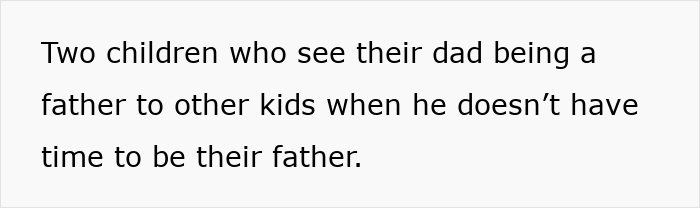 Dad Breaks Down In Tears As Kids Feel They Don’t Have A Father, Tries To Pin The Blame On Ex Instead Dad Breaks Down In Tears As Kids Feel They Don’t Have A Father, Tries To Pin The Blame On Ex Instead