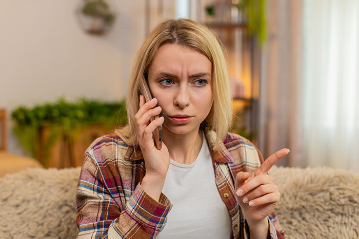 Dad Breaks Down In Tears As Kids Feel They Don’t Have A Father, Tries To Pin The Blame On Ex Instead Dad Breaks Down In Tears As Kids Feel They Don’t Have A Father, Tries To Pin The Blame On Ex Instead