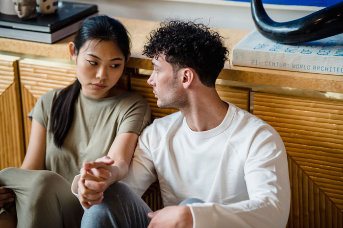 Husband’s Accident Ends His Marriage, Ex-Wife Still Refuses To Leave His Side: “I Miss You A Lot”