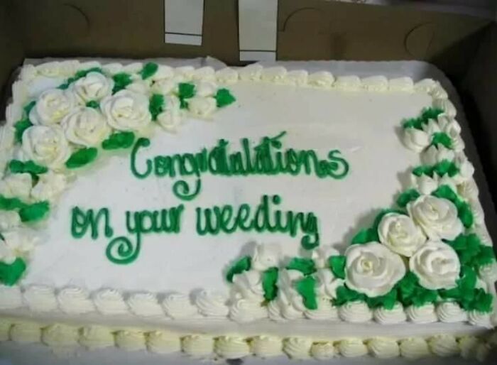 27 Cakes That Weren&rsquo;t Supposed To Be Funny But The Decorators Hilariously Messed Up