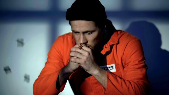 Former Prisoners Spill The Horrifying Truth About 20 Brutal Things They Witnessed In The Slammer