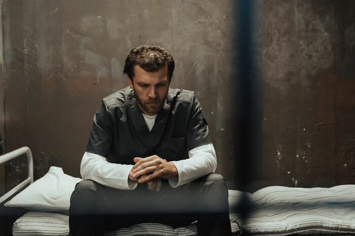 Former Prisoners Spill The Horrifying Truth About 20 Brutal Things They Witnessed In The Slammer