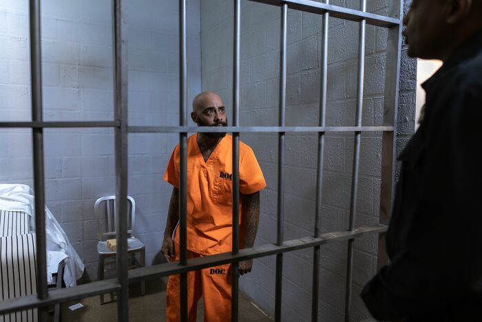 Former Prisoners Spill The Horrifying Truth About 20 Brutal Things They Witnessed In The Slammer