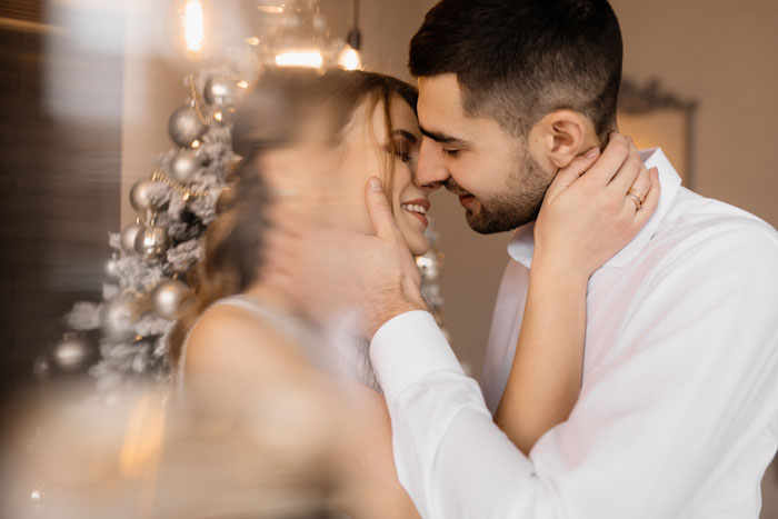 Bride Cheats With Best Man, Groom Says Nothing Until He Has A Microphone And Room Full Of Witnesses