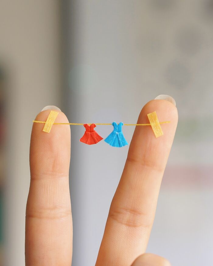 Artist Creates Miniature Paper Figures Filled With Immense Detail (51 Pics)