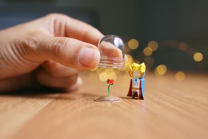 Artist Creates Miniature Paper Figures Filled With Immense Detail (51 Pics)